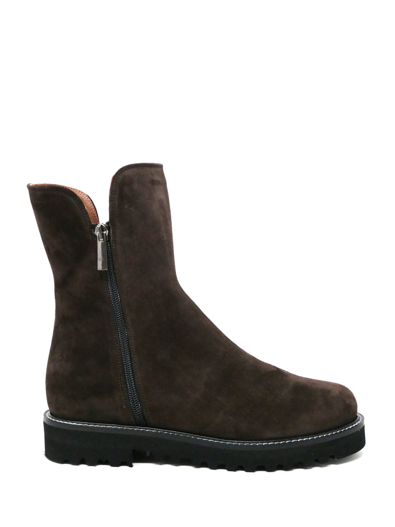 women's breezy mid muck boot